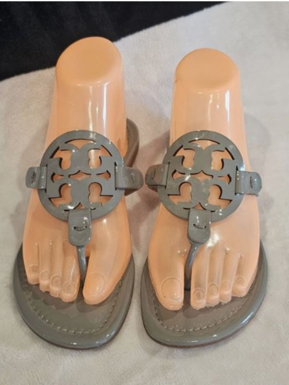 Tory Burch Miller Grey Patent Leather Sandal Size 5.5 -Excellent condition
